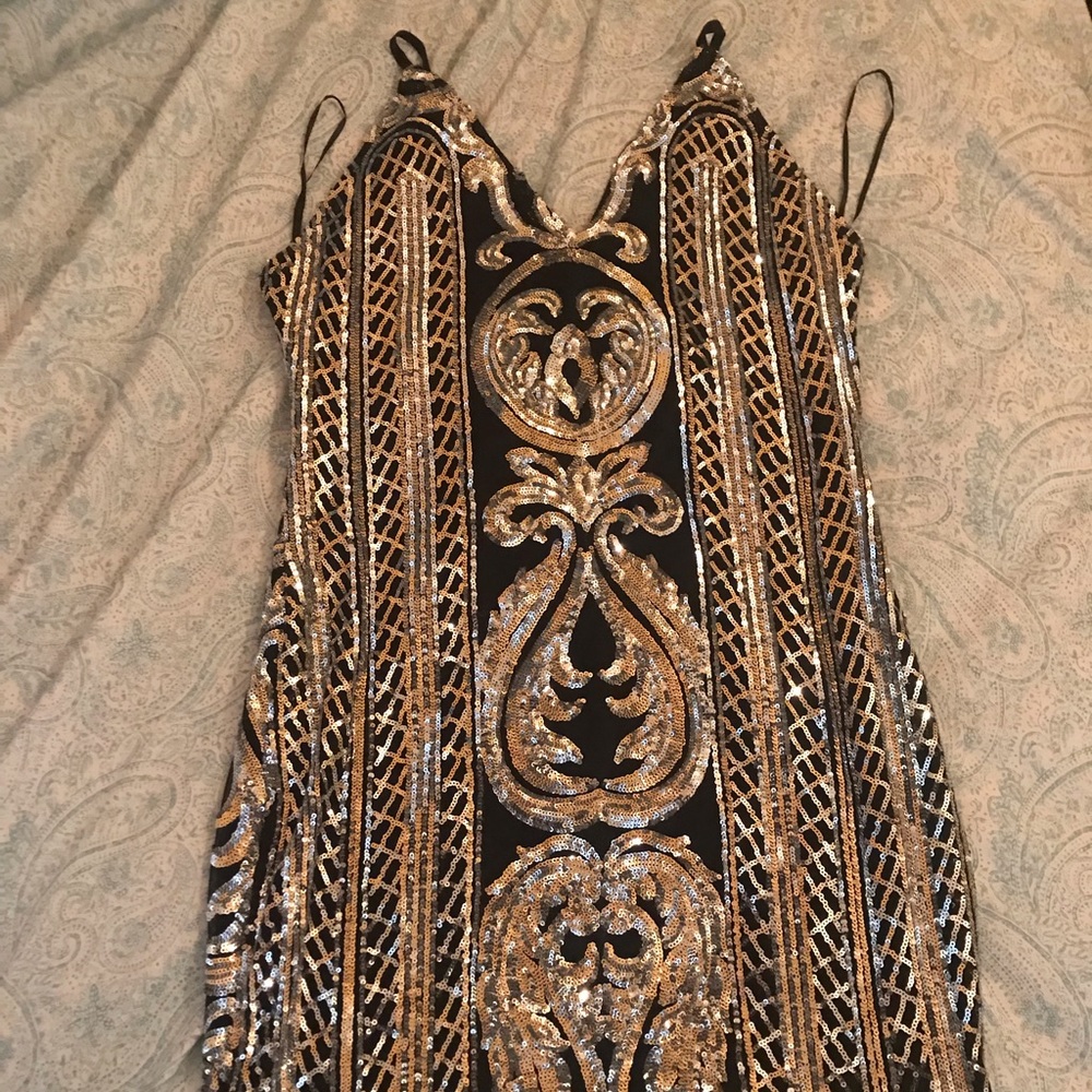 Fashion Nova sequin dress 🌸